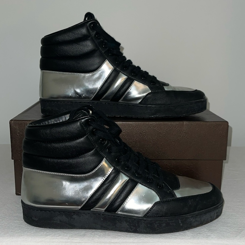 Men’s Gucci Glow Lights 9+